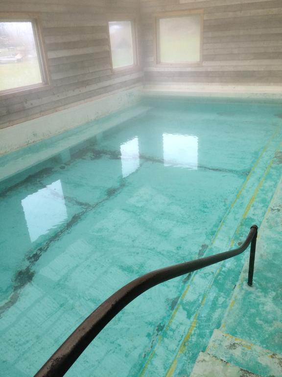Hotel Lolo Hot Springs Exteriér fotografie